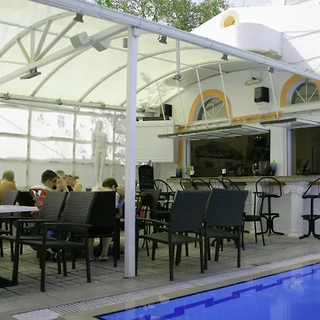 Apartahotel Elite Cos