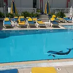 Elite Apartahotel 3*