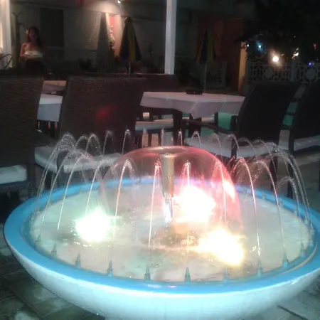 Elite Aparthotel 3*