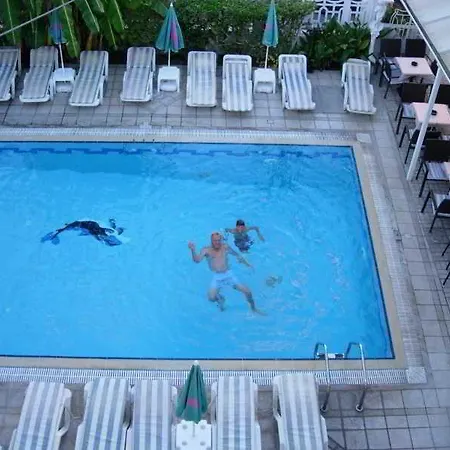 Aparthotel Elite