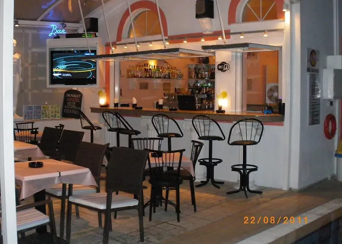 Elite 3* بلدة كوس