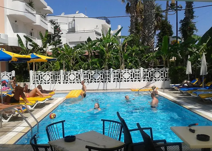Aparthotel Elite 3*